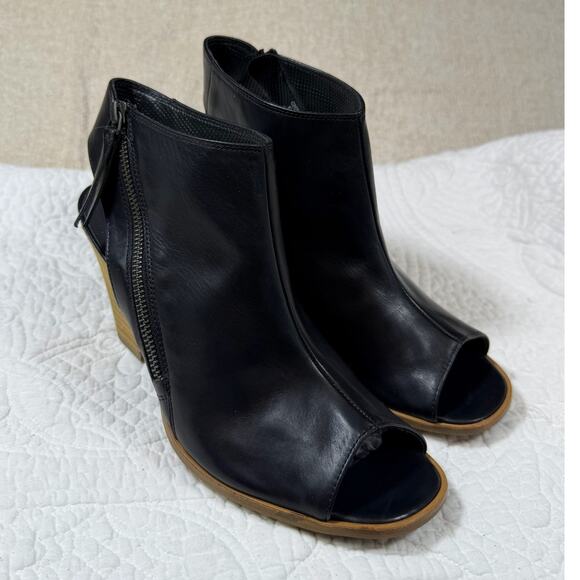 Paul Green Shoes - Paul Green Women's 7 Black Leather Heeled Sandal Slip On Dress Comfort Shoes